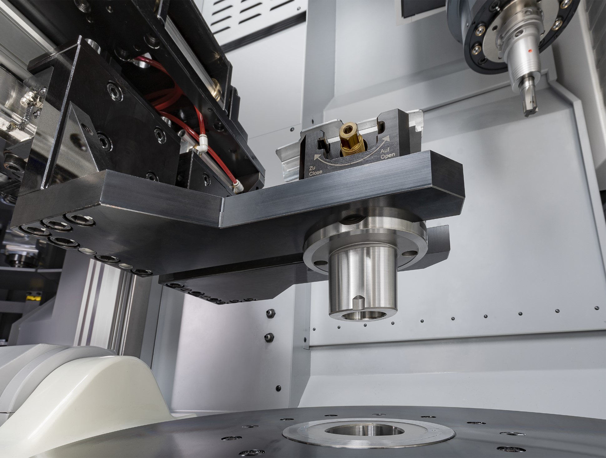 New concept pallet interface: Polygonal Taper Pallet