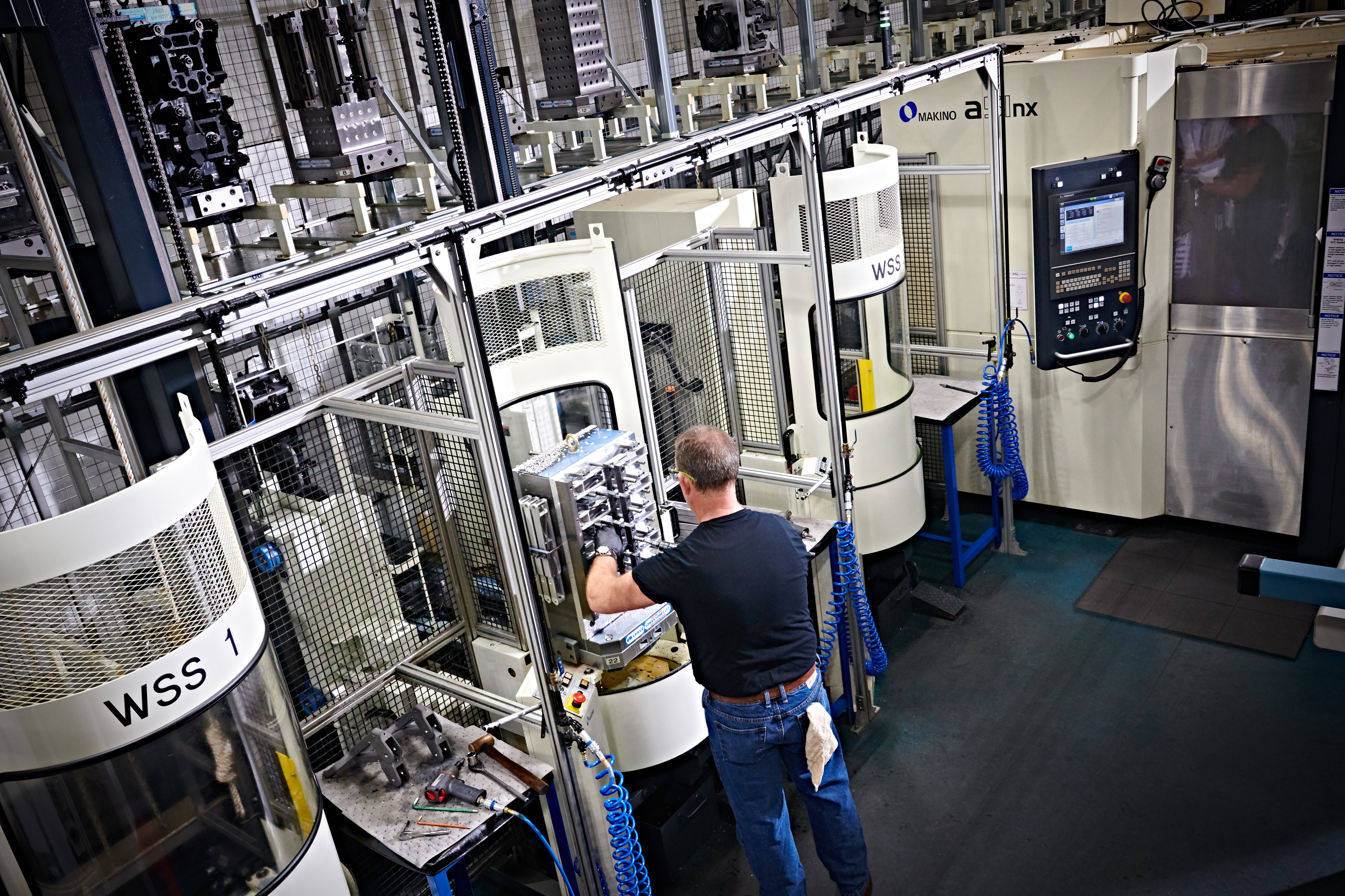 Systèmes d'automatisation de la série T de Makino